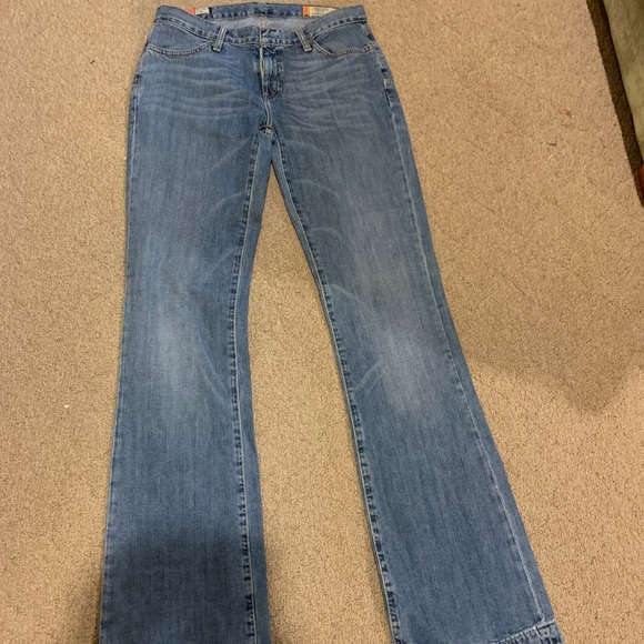 A bag of sz 6xl and long woman’s jeans. - Picture 4 of 7